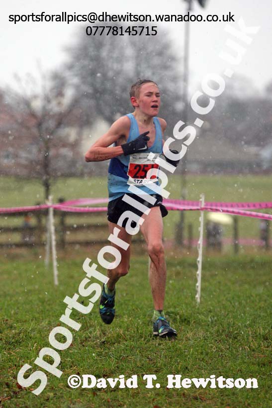 Boys under-15s North Eastern Cross Country, Sedgefield, County Durham. Photo: David T. Hewitson/Sports for All Pics